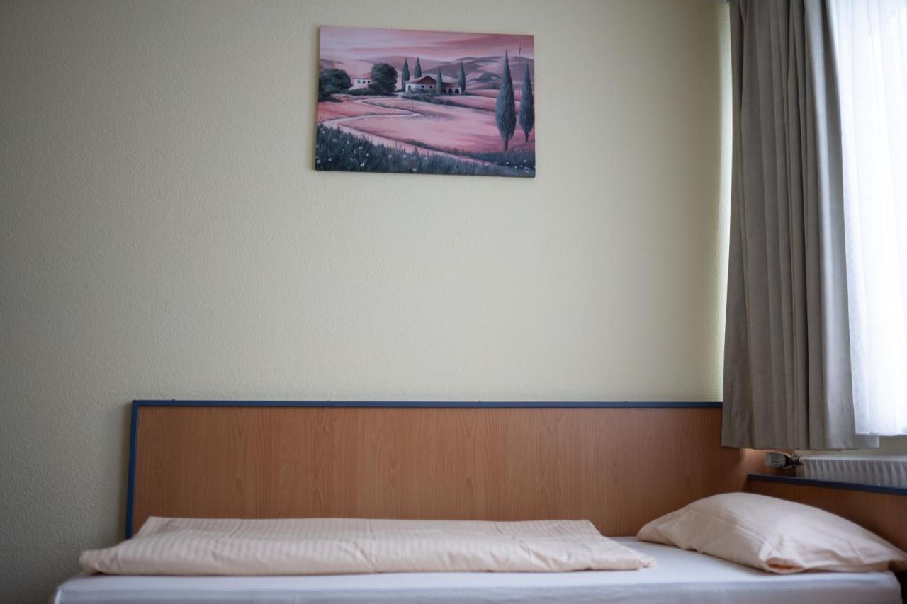 Radlstadl - Brauhaus Und Hotel Kaarst Dış mekan fotoğraf